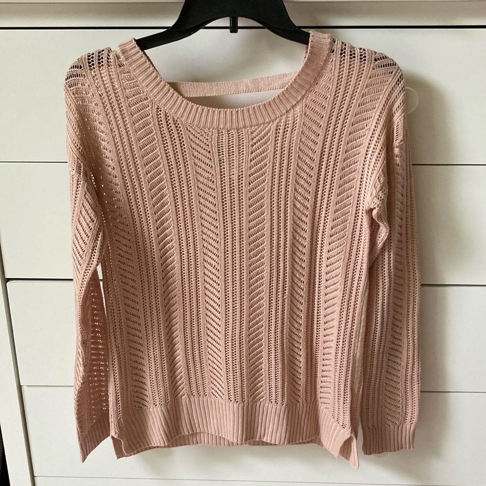 🌸 PINK REPUBLIC SIZE XS OPEN KNIT PINK SWEATER